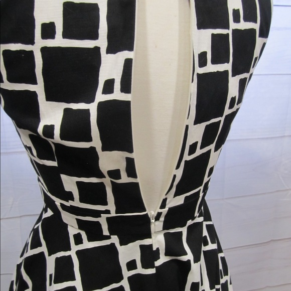 Shoshanna Fit and Flare Black and White Dress Sz 4 - Picture 7 of 8